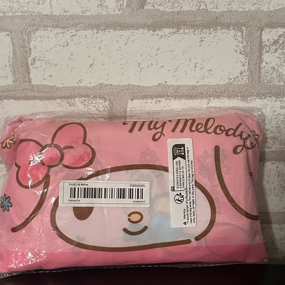 Sanrio My Melody tote - Picture 2 of 3